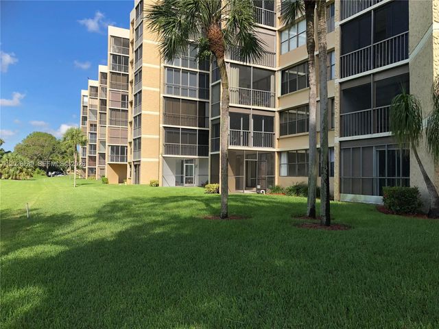 16300 Golf Club Road 105, Weston, FL 33326