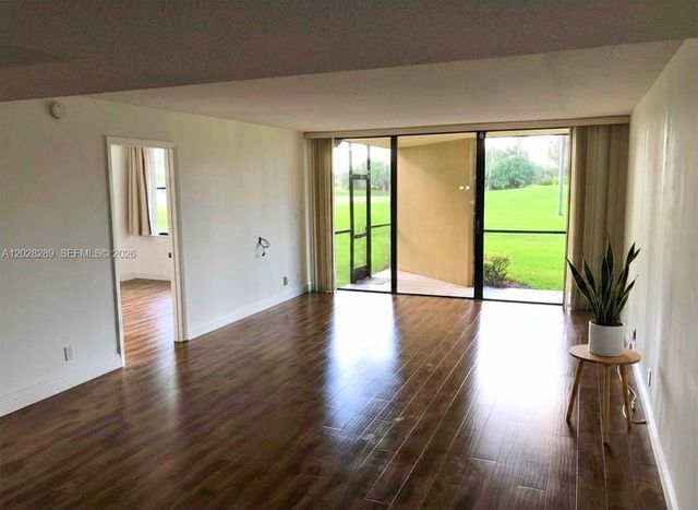 16300 Golf Club Road 105, Weston, FL 33326