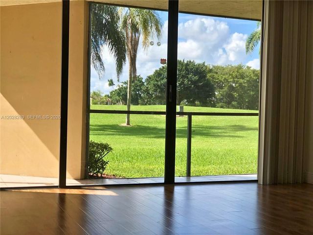 16300 Golf Club Road 105, Weston, FL 33326