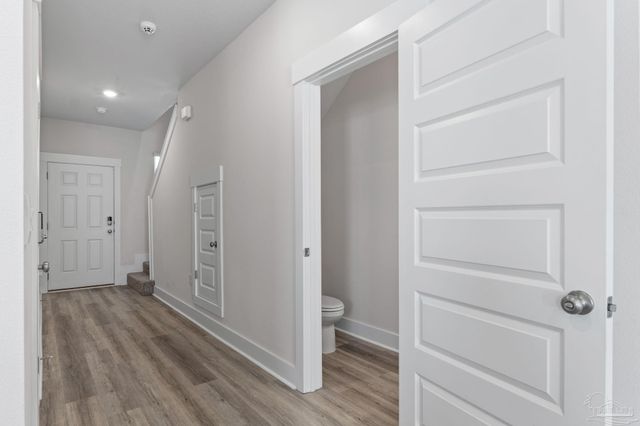 9483 Nature Creek Cir, Pensacola, FL 32526