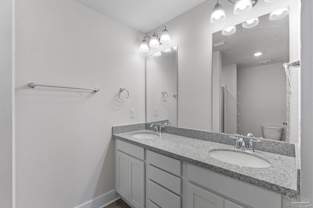 9483 Nature Creek Cir, Pensacola, FL 32526