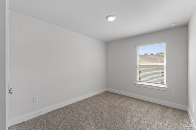 9483 Nature Creek Cir, Pensacola, FL 32526