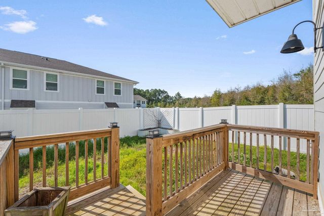 9483 Nature Creek Cir, Pensacola, FL 32526