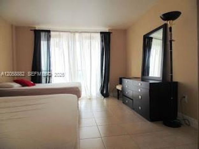 1301 NE Miami Gardens Drive 1611W, Miami, FL 33179