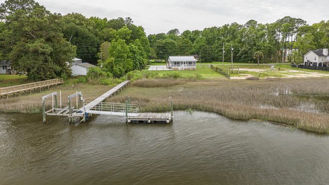 1269 River Road, Johns Island, SC 29455