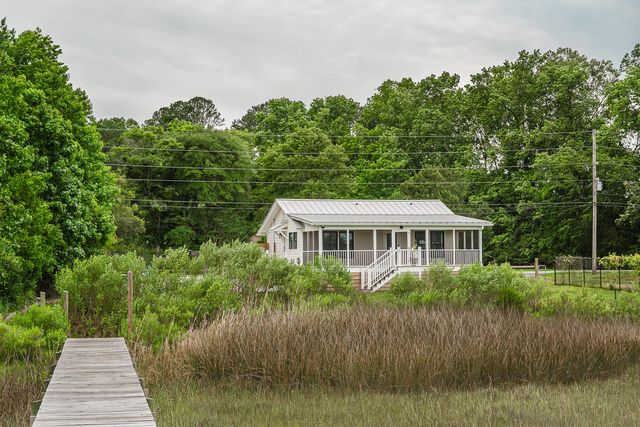 1269 River Road, Johns Island, SC 29455