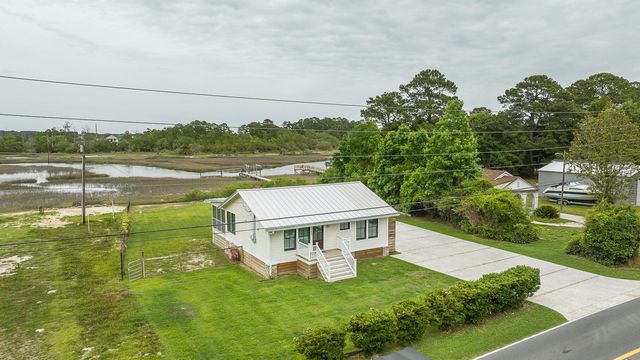 1269 River Road, Johns Island, SC 29455