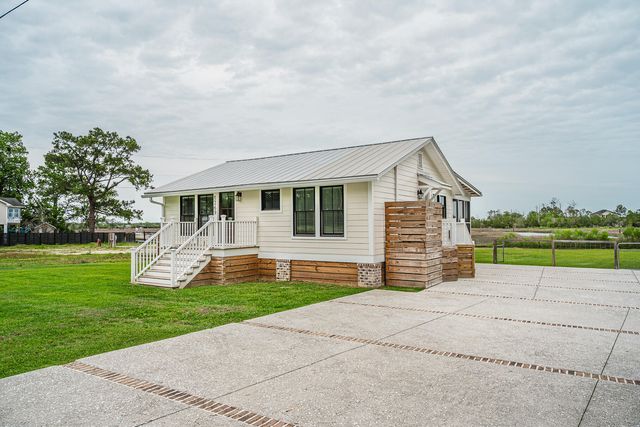 1269 River Road, Johns Island, SC 29455