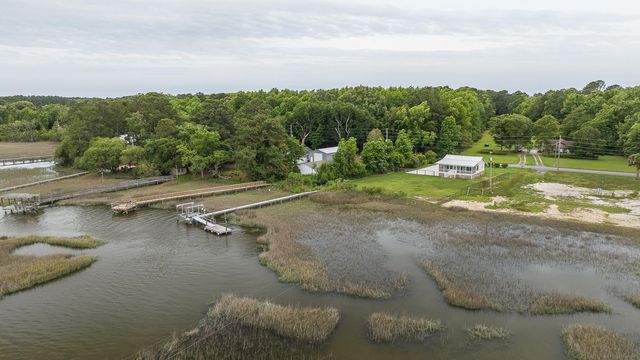 1269 River Road, Johns Island, SC 29455