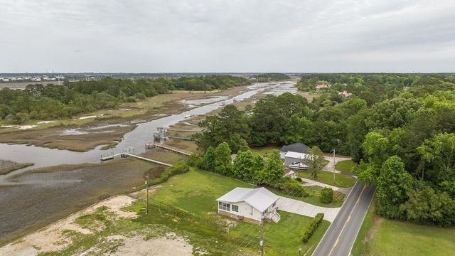 1269 River Road, Johns Island, SC 29455