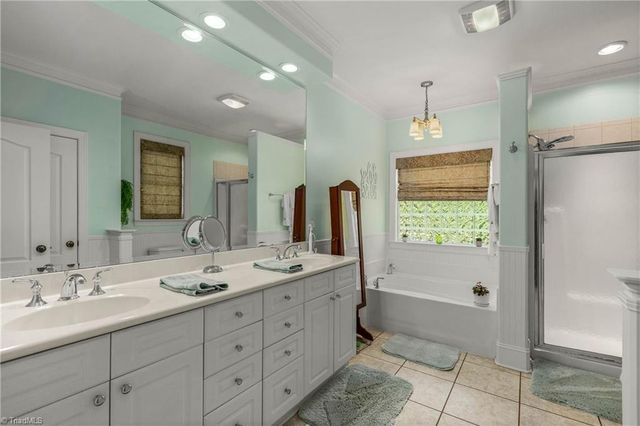 9285 Center Grove Church Road, Clemmons, NC 27012
