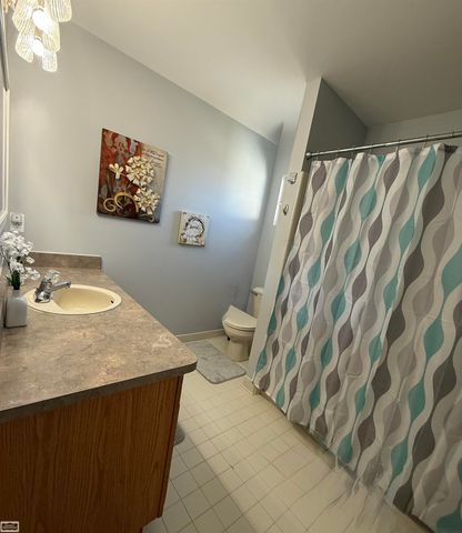 46514 Chalmers Drive Street, Macomb Twp, MI 48044