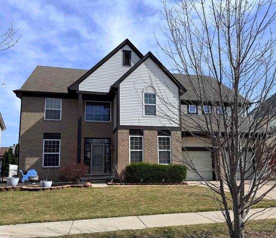 46514 Chalmers Drive Street, Macomb Twp, MI 48044