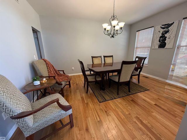 46514 Chalmers Drive Street, Macomb Twp, MI 48044