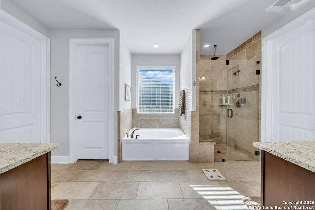 236 Woods Of Boerne, Boerne, TX 78006