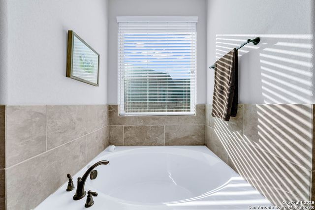 236 Woods Of Boerne, Boerne, TX 78006