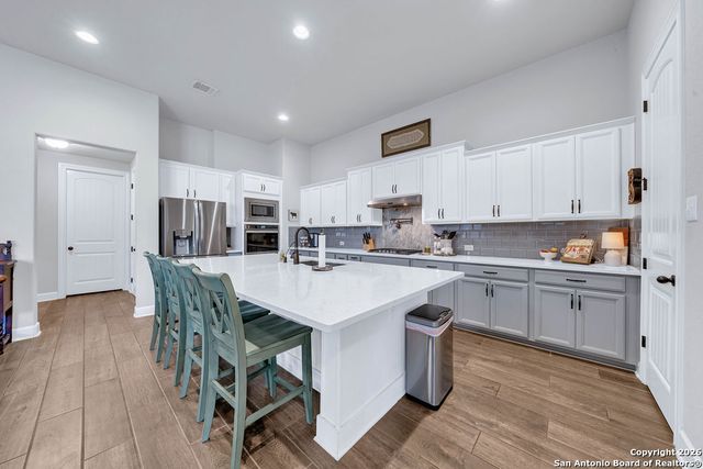 236 Woods Of Boerne, Boerne, TX 78006