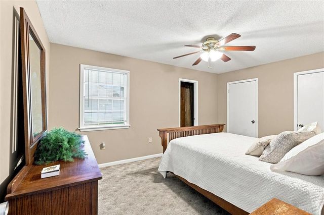 415 Hollywood Lane, Sulphur, LA 70663