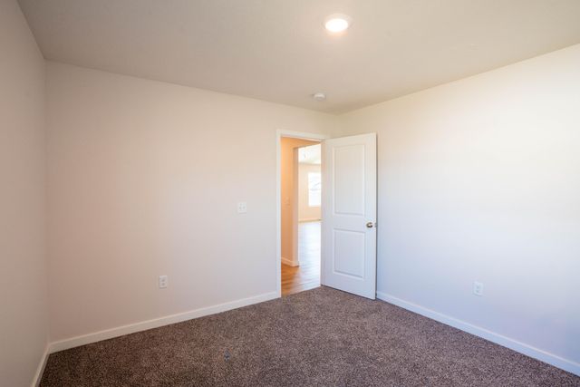 2380 S Cheri Drive, Bolivar, MO 65613