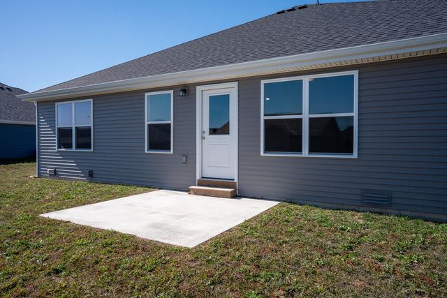 2380 S Cheri Drive, Bolivar, MO 65613