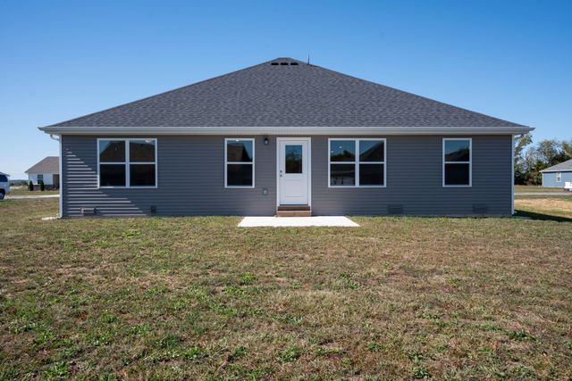 2380 S Cheri Drive, Bolivar, MO 65613