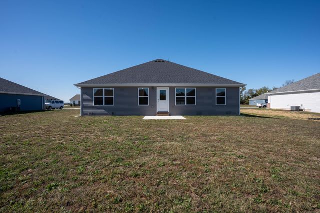 2380 S Cheri Drive, Bolivar, MO 65613