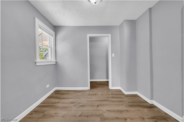 19409 Raymond Street, Maple Heights, OH 44137
