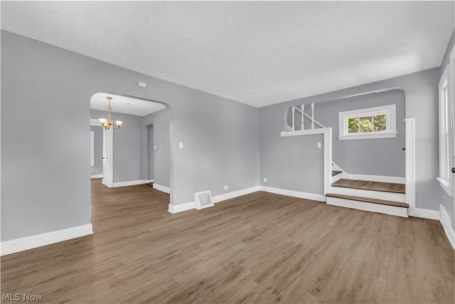 19409 Raymond Street, Maple Heights, OH 44137