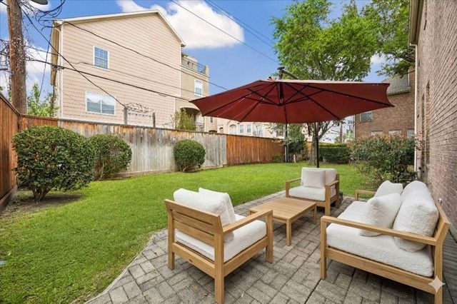 5638 Avalon Way, Houston, TX 77057