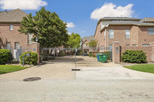 5638 Avalon Way, Houston, TX 77057