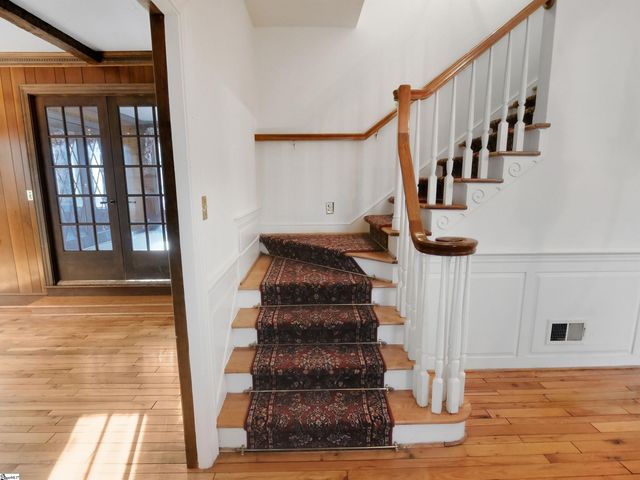 100 Kirkwood Place, Spartanburg, SC 29306
