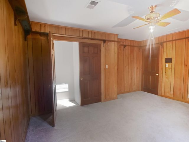 100 Kirkwood Place, Spartanburg, SC 29306