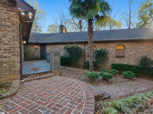 100 Kirkwood Place, Spartanburg, SC 29306