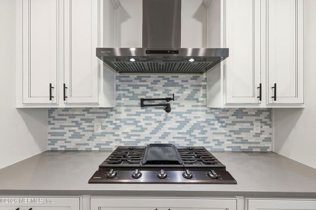 518 SILVERLEAF VILLAGE Drive, St. Johns, FL 32092