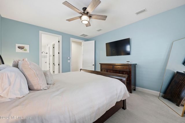 518 SILVERLEAF VILLAGE Drive, St. Johns, FL 32092