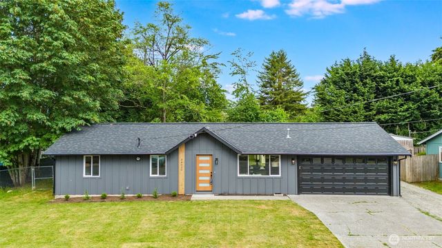 34020 39th Avenue S, Auburn, WA 98001