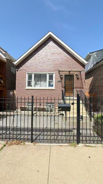 3538 S Honore Street, Chicago, IL 60609