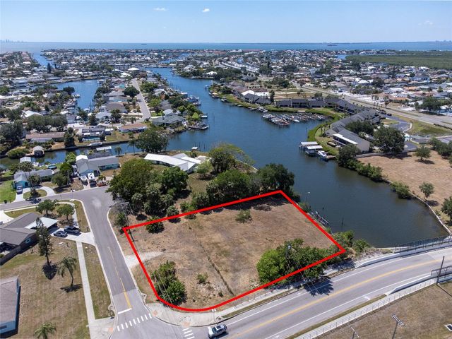 601 FLAMINGO DRIVE, Apollo Beach, FL 33572