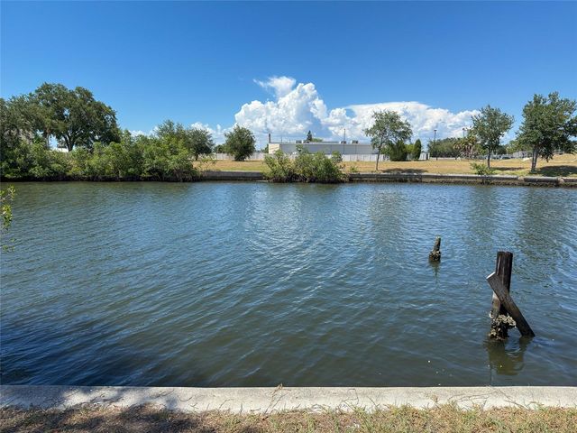 601 FLAMINGO DRIVE, Apollo Beach, FL 33572
