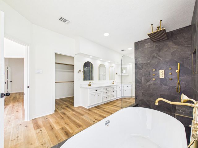 2309 St Patrick Lane, Deer Park, TX 77536