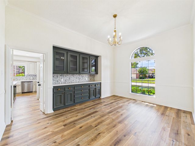 2309 St Patrick Lane, Deer Park, TX 77536