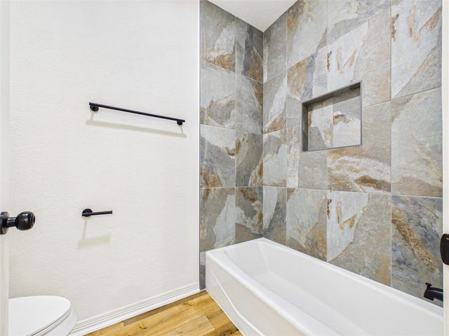 2309 St Patrick Lane, Deer Park, TX 77536