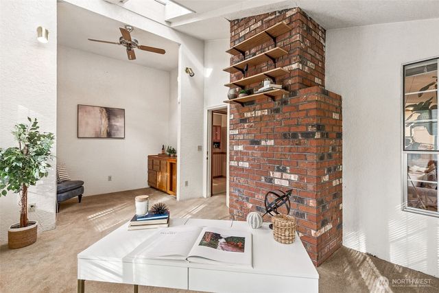 36404 12th Place S, Federal Way, WA 98003