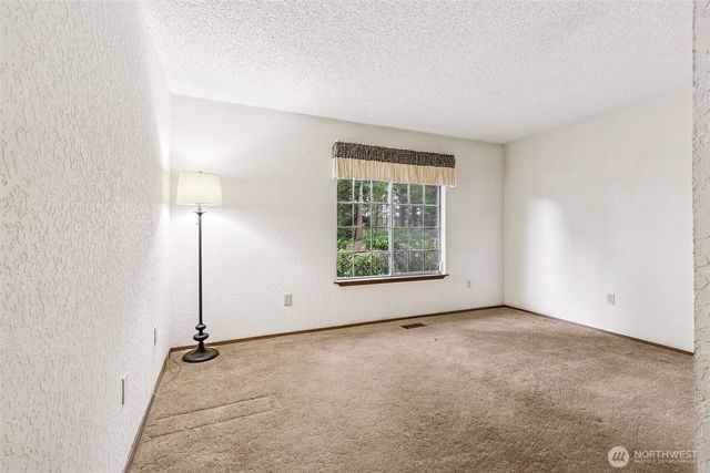 36404 12th Place S, Federal Way, WA 98003