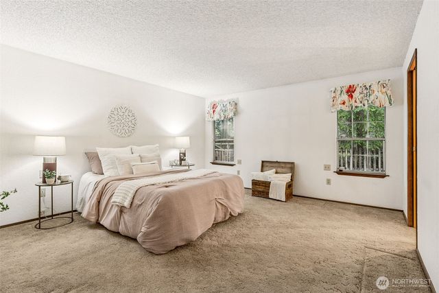 36404 12th Place S, Federal Way, WA 98003