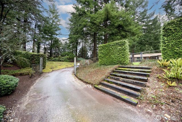 36404 12th Place S, Federal Way, WA 98003