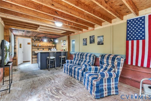 193 Deep Water Ln, Reedville, VA 22539