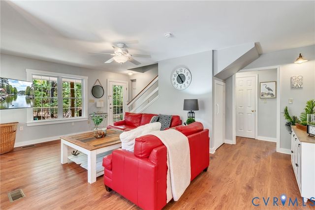 193 Deep Water Ln, Reedville, VA 22539