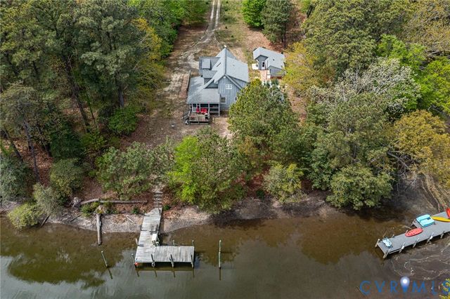 193 Deep Water Ln, Reedville, VA 22539