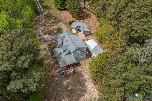 193 Deep Water Ln, Reedville, VA 22539